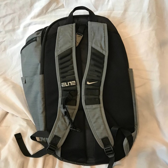 COPY - Nike Hoops Elite Ball Backpack - Picture 6 of 6